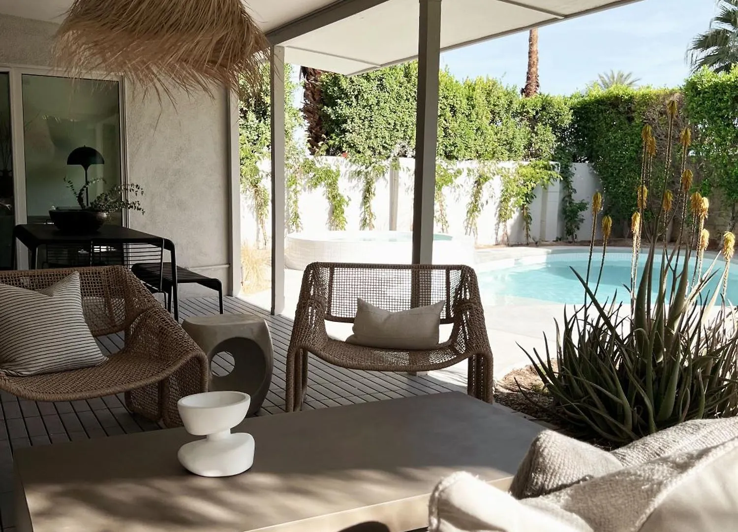 Meiselman Mid Mod Pool And Spa In Sunrise Park Palm Springs 0*,