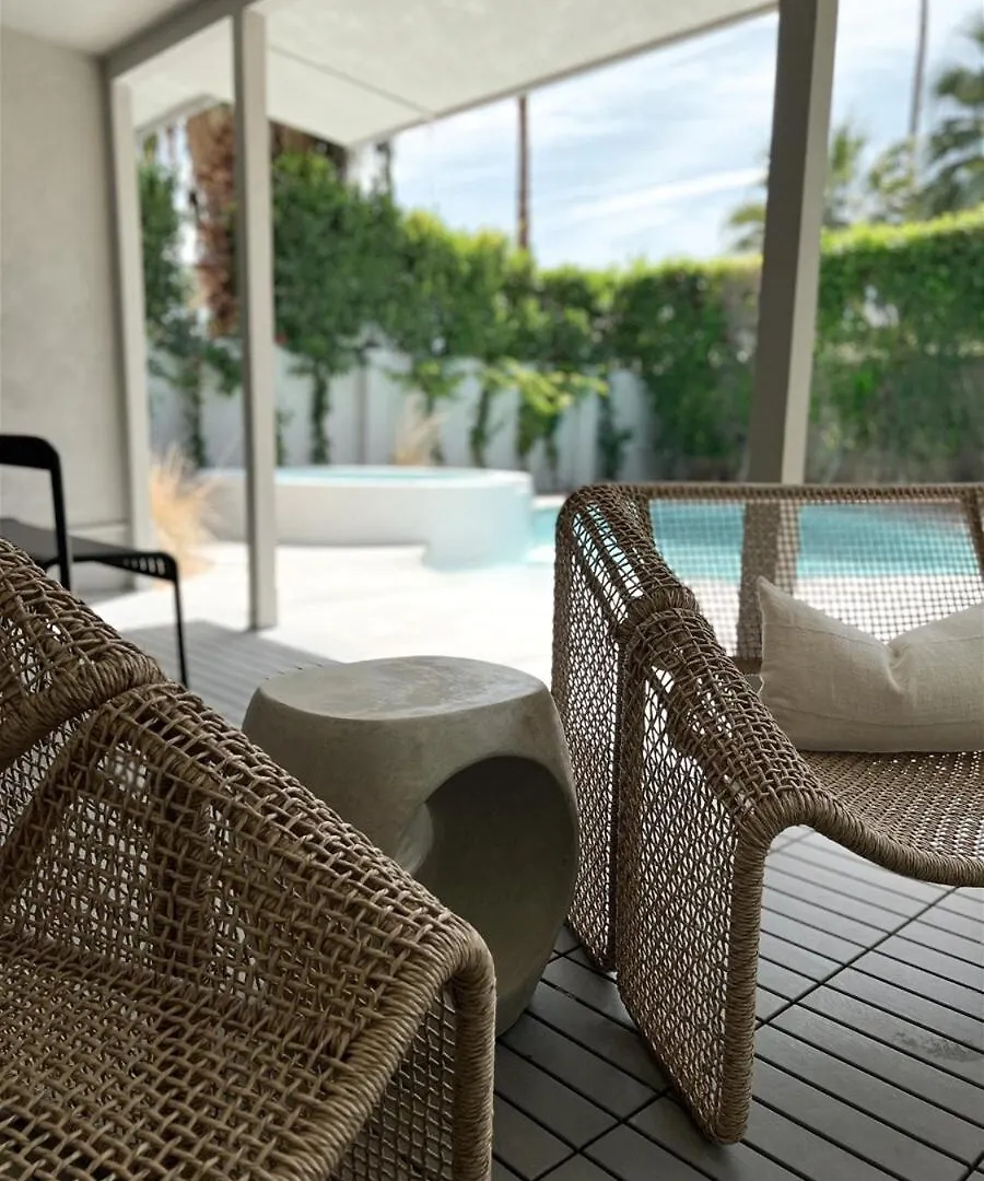 Meiselman Mid Mod Pool And Spa In Sunrise Park Palm Springs Dom wakacyjny