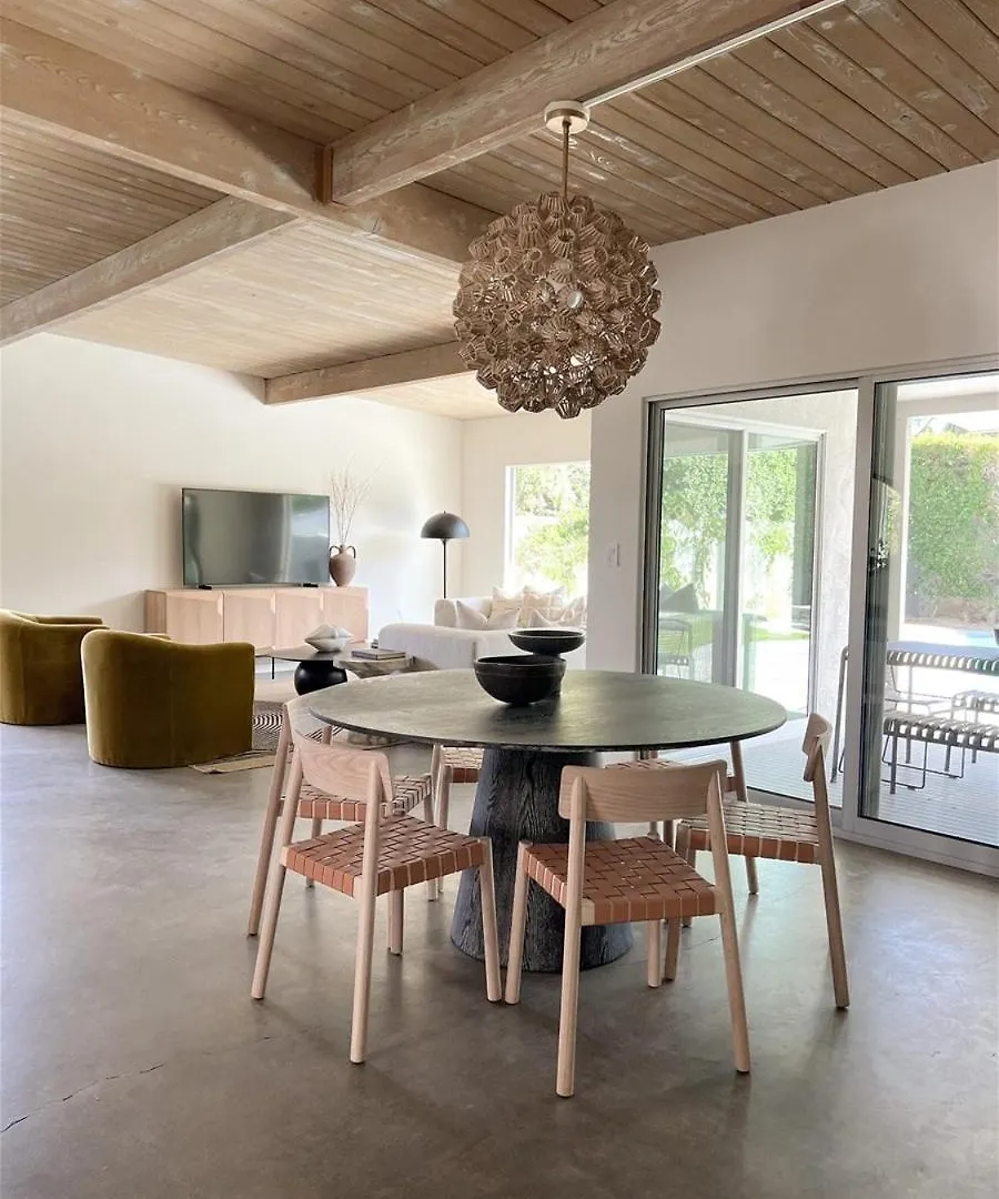 Meiselman Mid Mod Pool And Spa In Sunrise Park Palm Springs 0*,